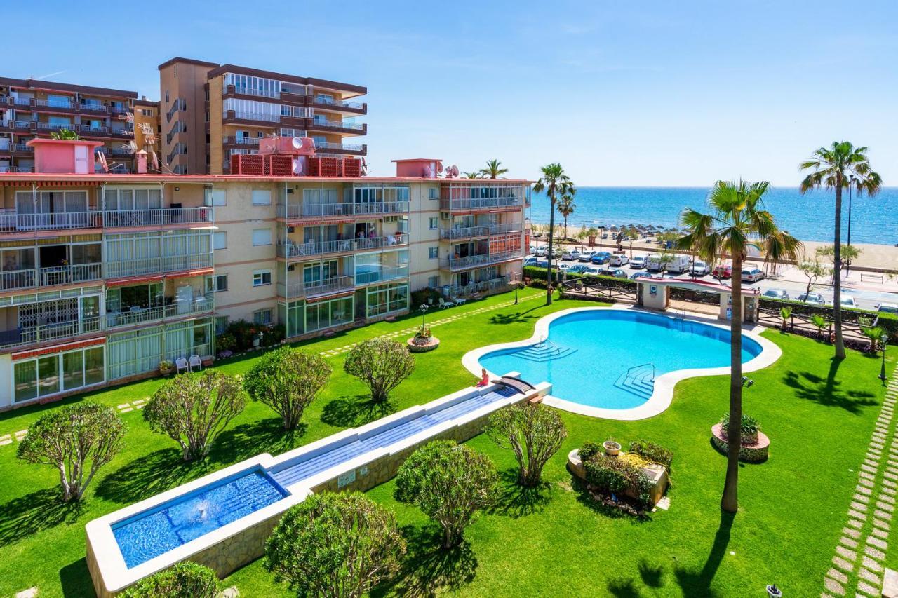Beachfront Seaview Apartment In Los Boliches By Costarentals - Ref 141 Fuengirola Buitenkant foto