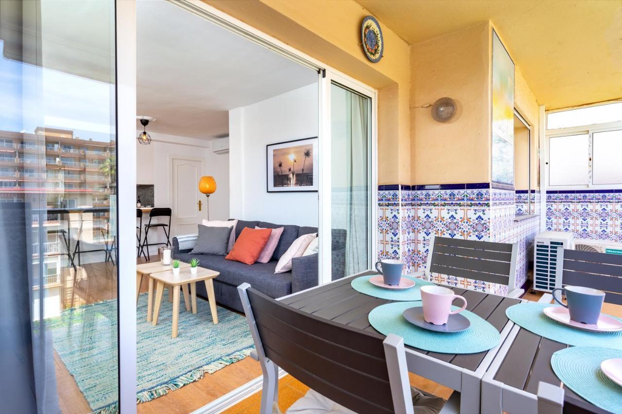 Beachfront Seaview Apartment In Los Boliches By Costarentals - Ref 141 Fuengirola Buitenkant foto