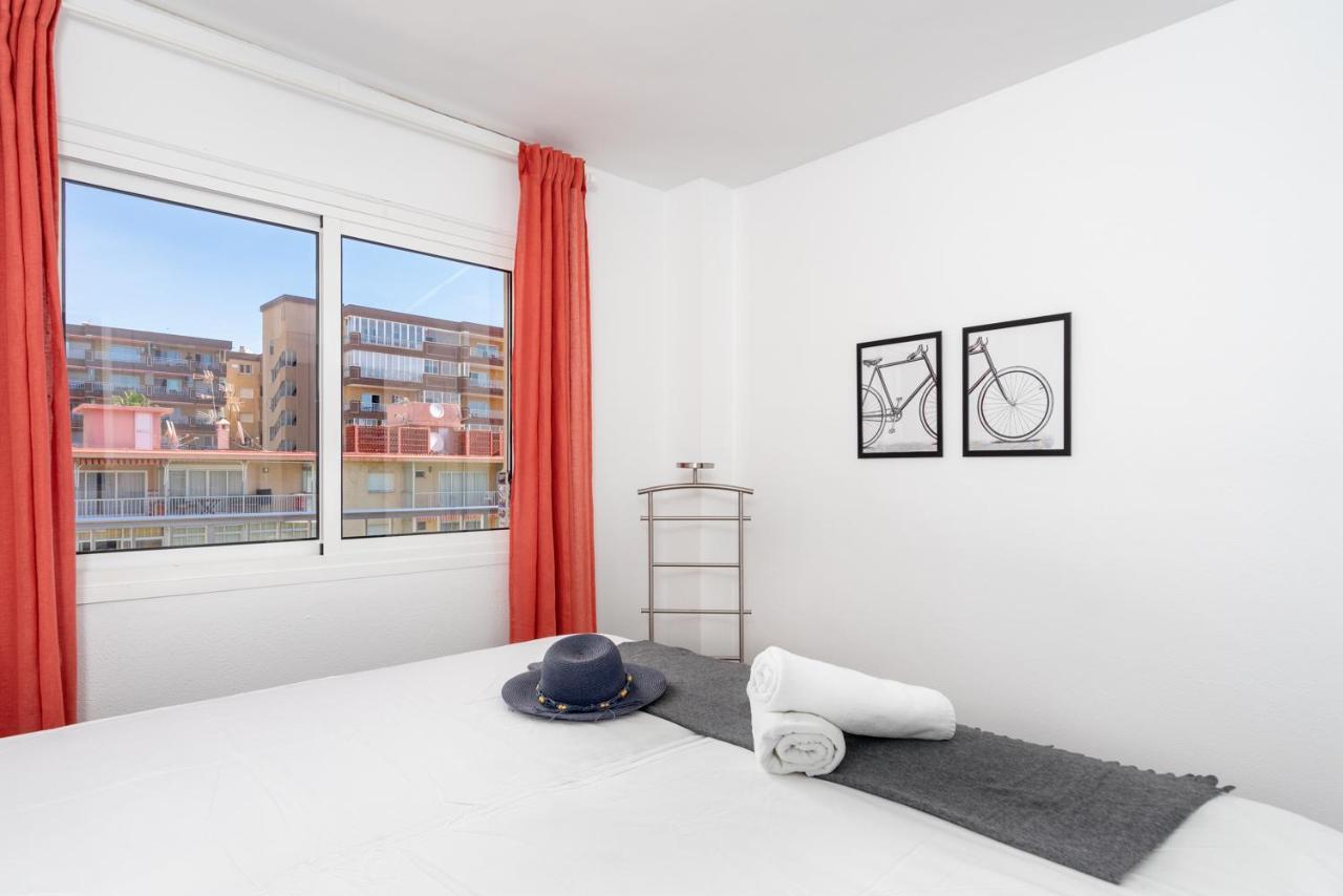 Beachfront Seaview Apartment In Los Boliches By Costarentals - Ref 141 Fuengirola Buitenkant foto