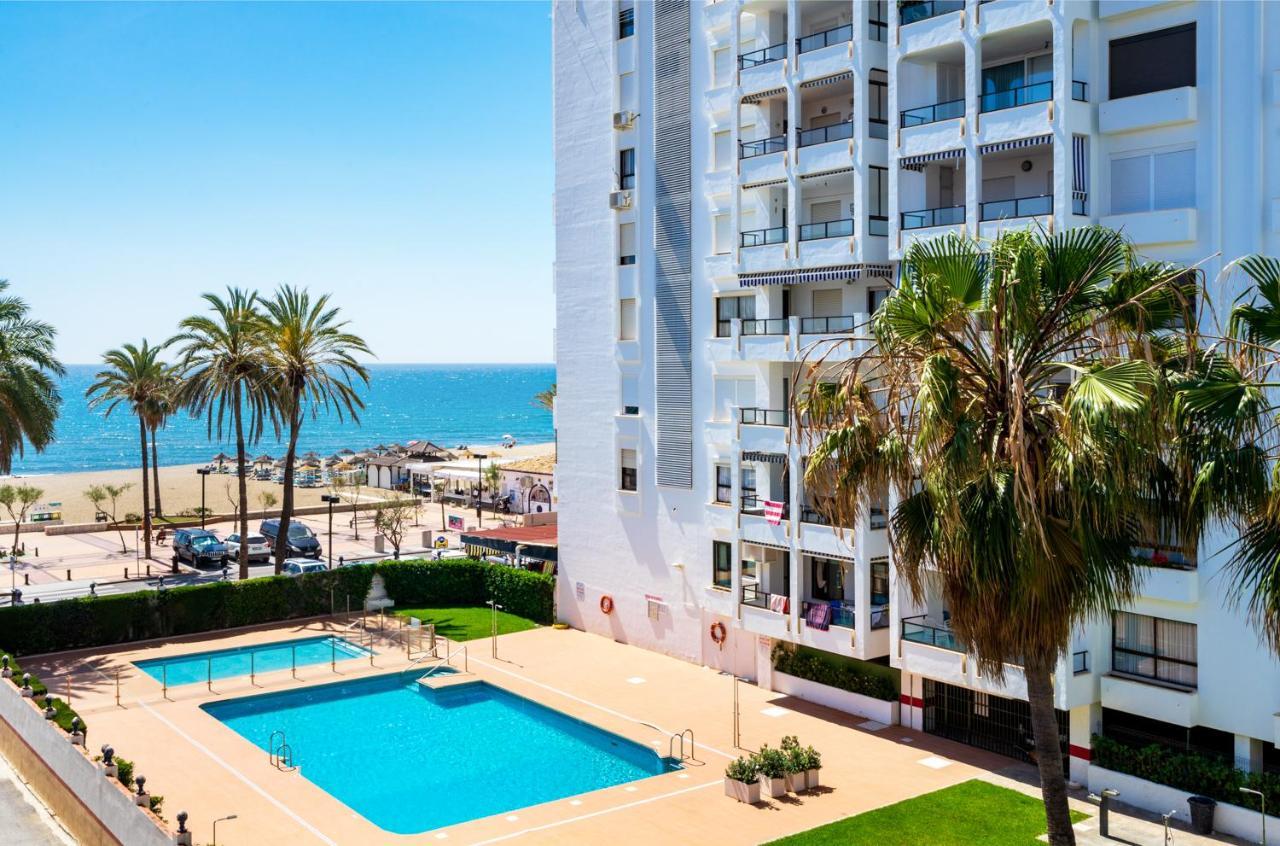Beachfront Seaview Apartment In Los Boliches By Costarentals - Ref 141 Fuengirola Buitenkant foto
